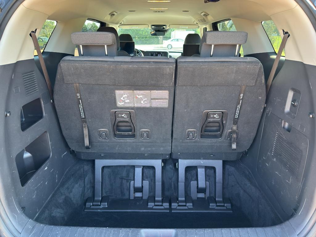 used 2022 Kia Carnival car, priced at $19,350