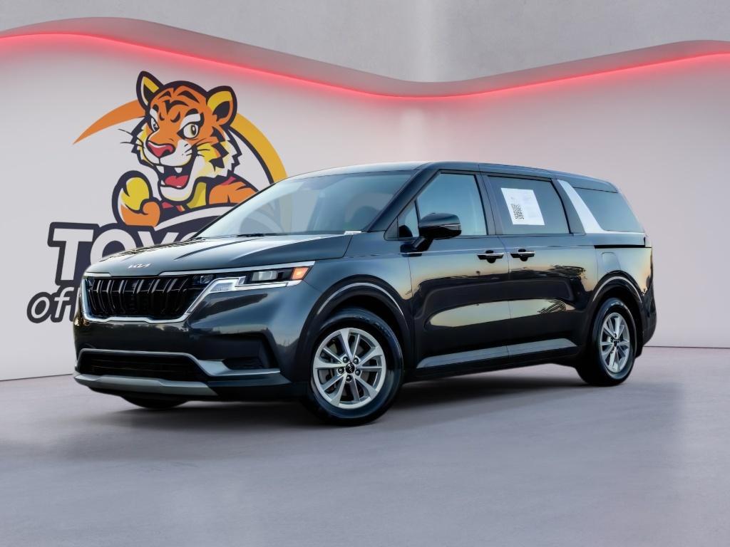 used 2022 Kia Carnival car, priced at $16,680