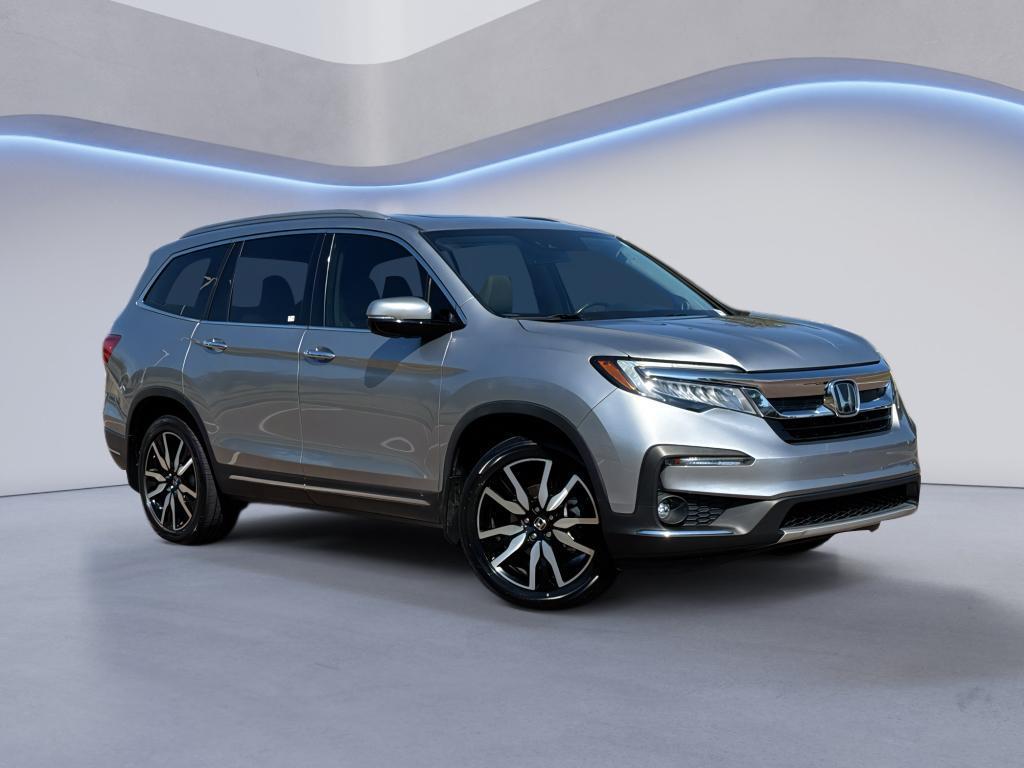 used 2021 Honda Pilot car, priced at $31,000