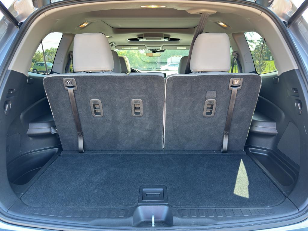 used 2021 Honda Pilot car, priced at $31,000