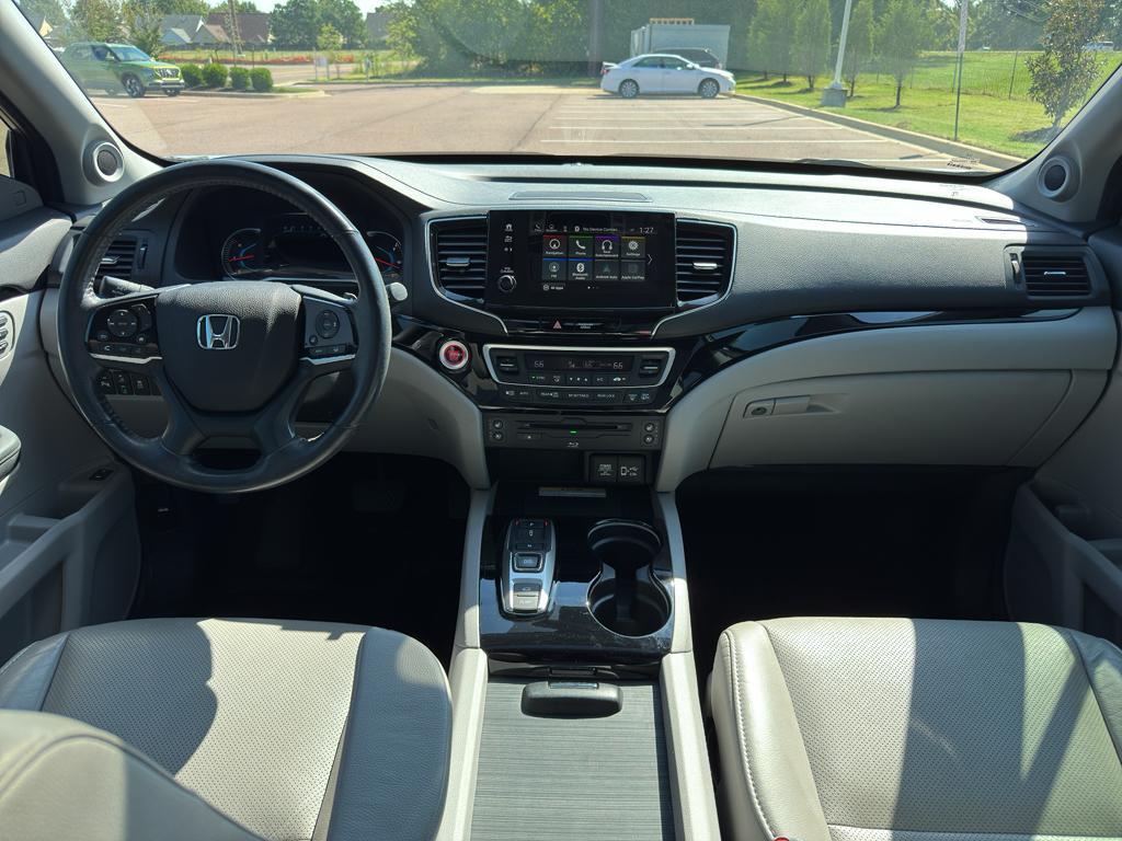 used 2021 Honda Pilot car, priced at $31,000