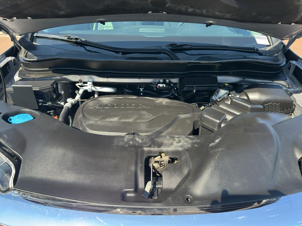 used 2021 Honda Pilot car, priced at $31,000