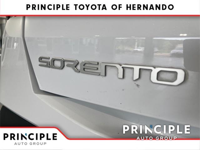 used 2024 Kia Sorento car, priced at $31,502
