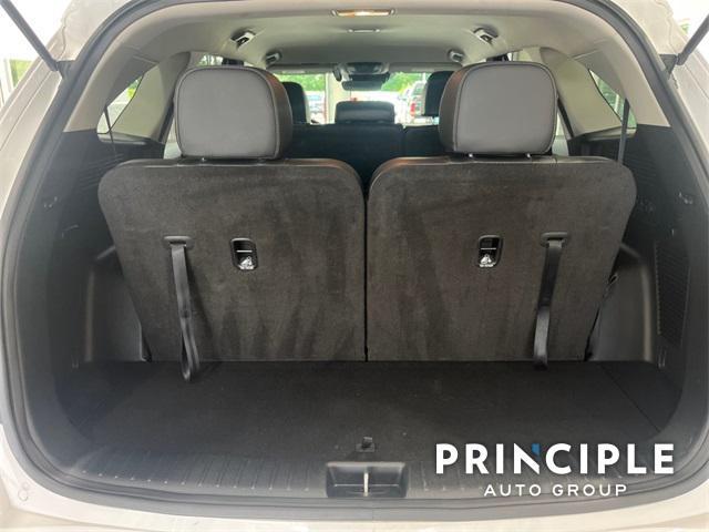 used 2024 Kia Sorento car, priced at $31,502