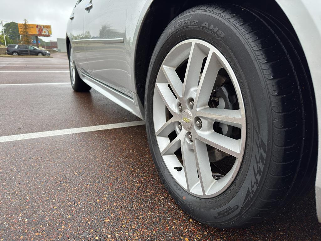 used 2014 Chevrolet Impala Limited car, priced at $8,437