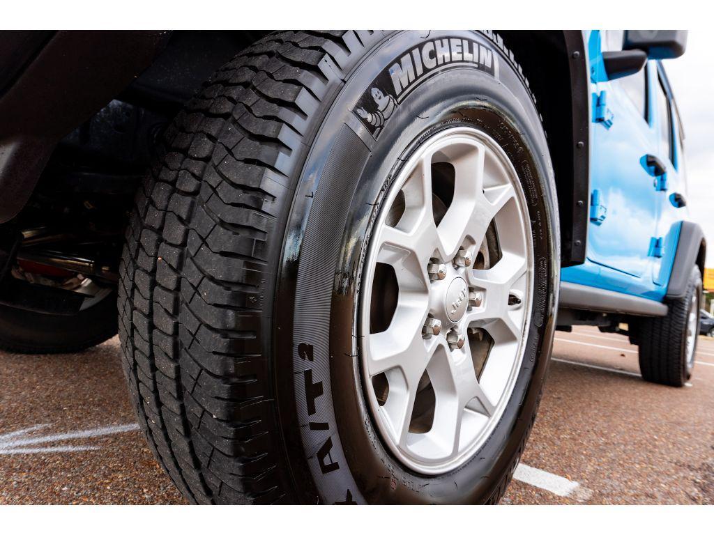 used 2021 Jeep Wrangler Unlimited car, priced at $29,383