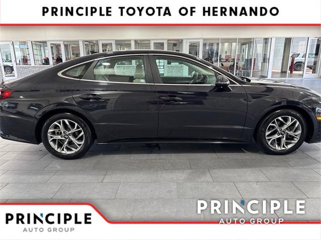 used 2023 Hyundai Sonata car, priced at $22,354