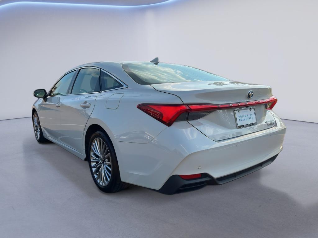 used 2022 Toyota Avalon Hybrid car, priced at $33,472