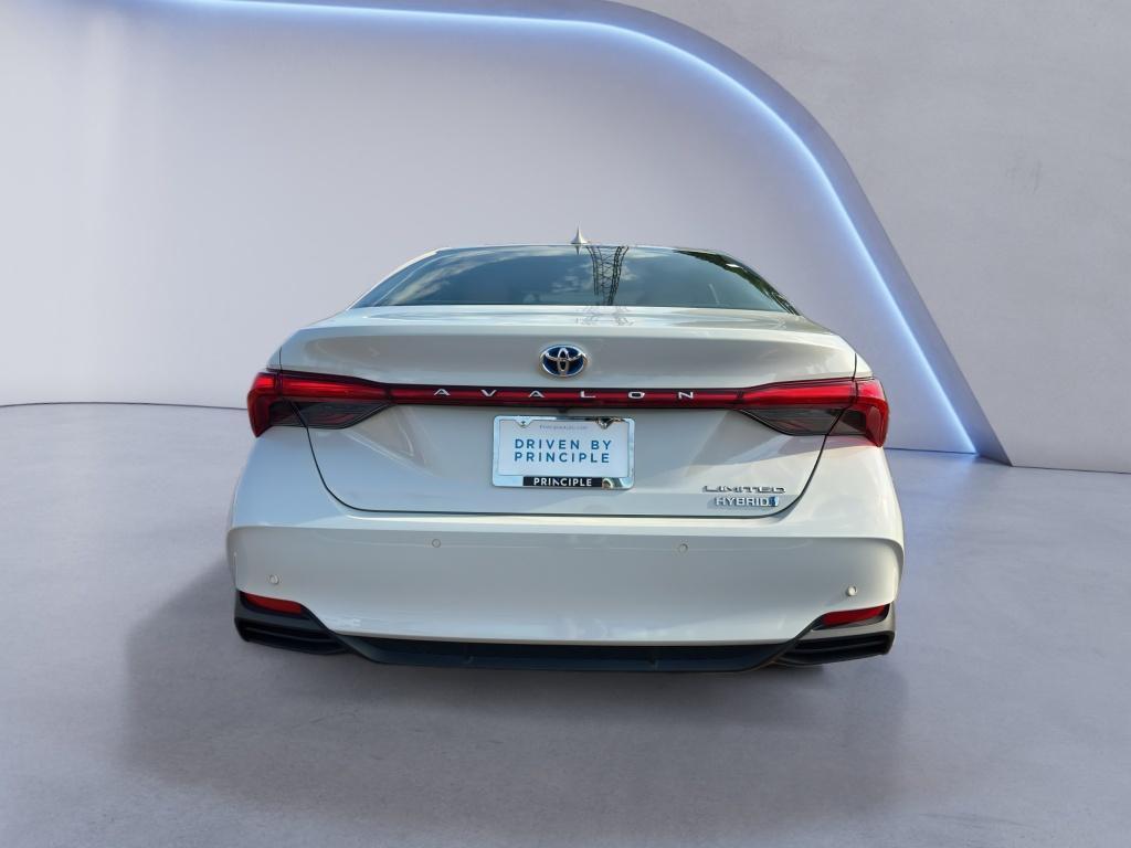 used 2022 Toyota Avalon Hybrid car, priced at $33,472