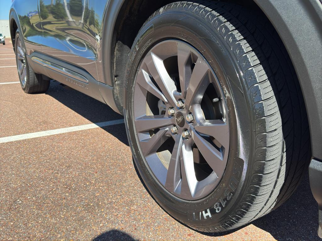 used 2021 Ford Explorer car, priced at $19,530