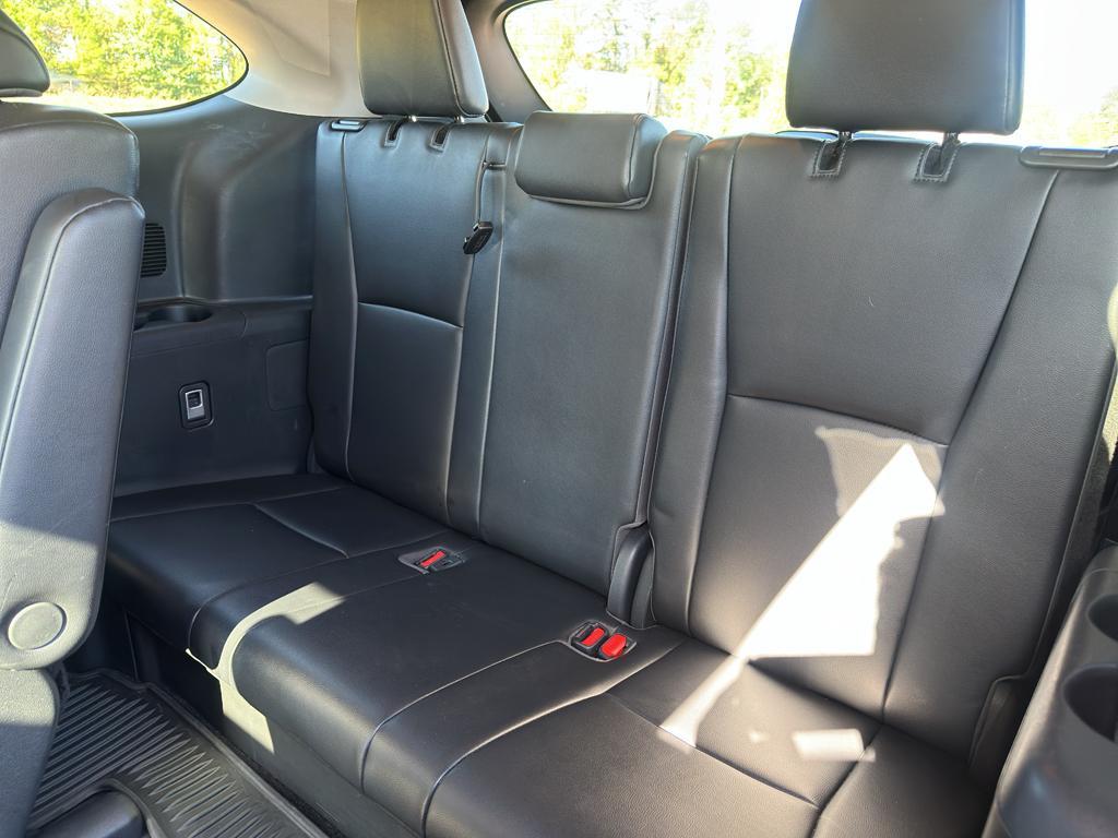 used 2023 Toyota Highlander car, priced at $36,890