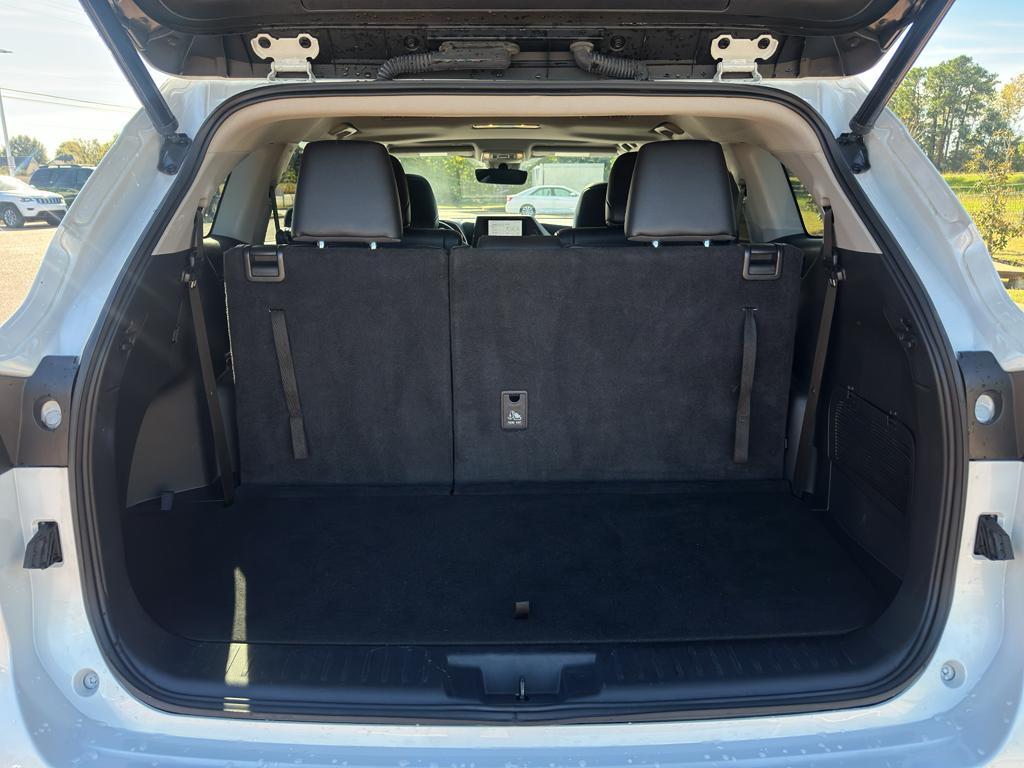 used 2023 Toyota Highlander car, priced at $36,890