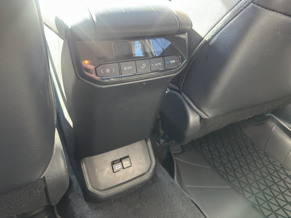 used 2023 Toyota Highlander car, priced at $36,890