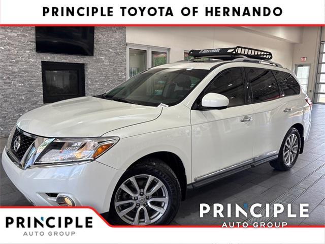 used 2015 Nissan Pathfinder car, priced at $11,000