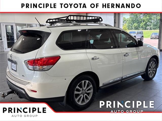 used 2015 Nissan Pathfinder car, priced at $11,000
