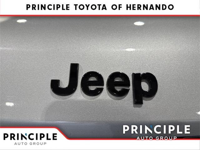 used 2024 Jeep Grand Cherokee L car, priced at $38,790