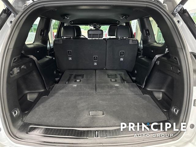 used 2024 Jeep Grand Cherokee L car, priced at $38,790