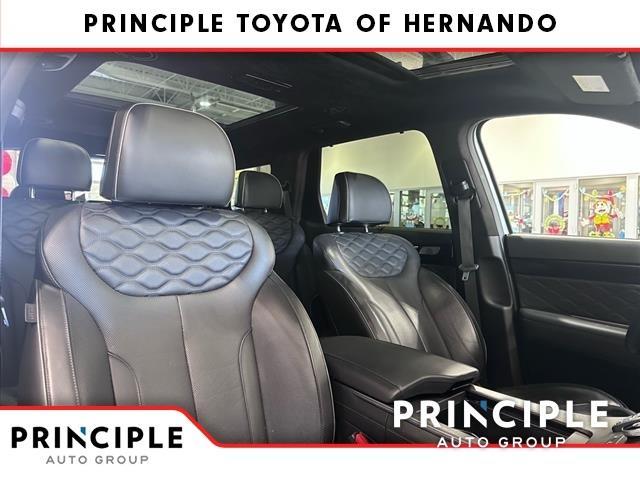 used 2022 Hyundai Palisade car, priced at $35,000