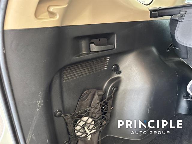 used 2016 Honda CR-V car, priced at $14,000
