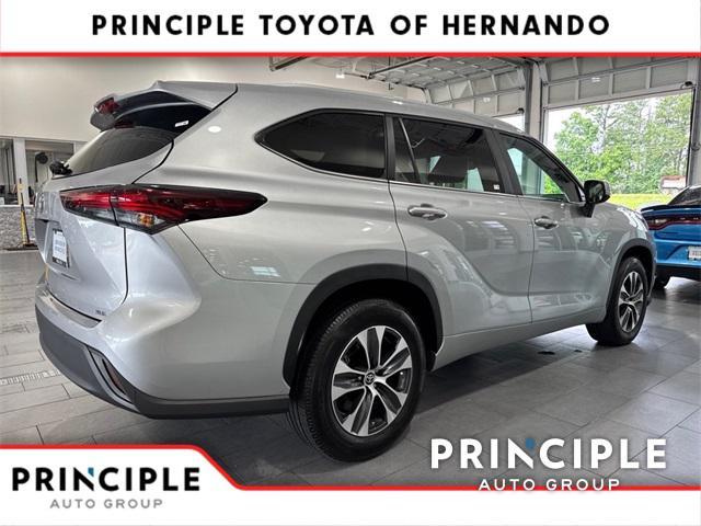 used 2024 Toyota Highlander car, priced at $40,910