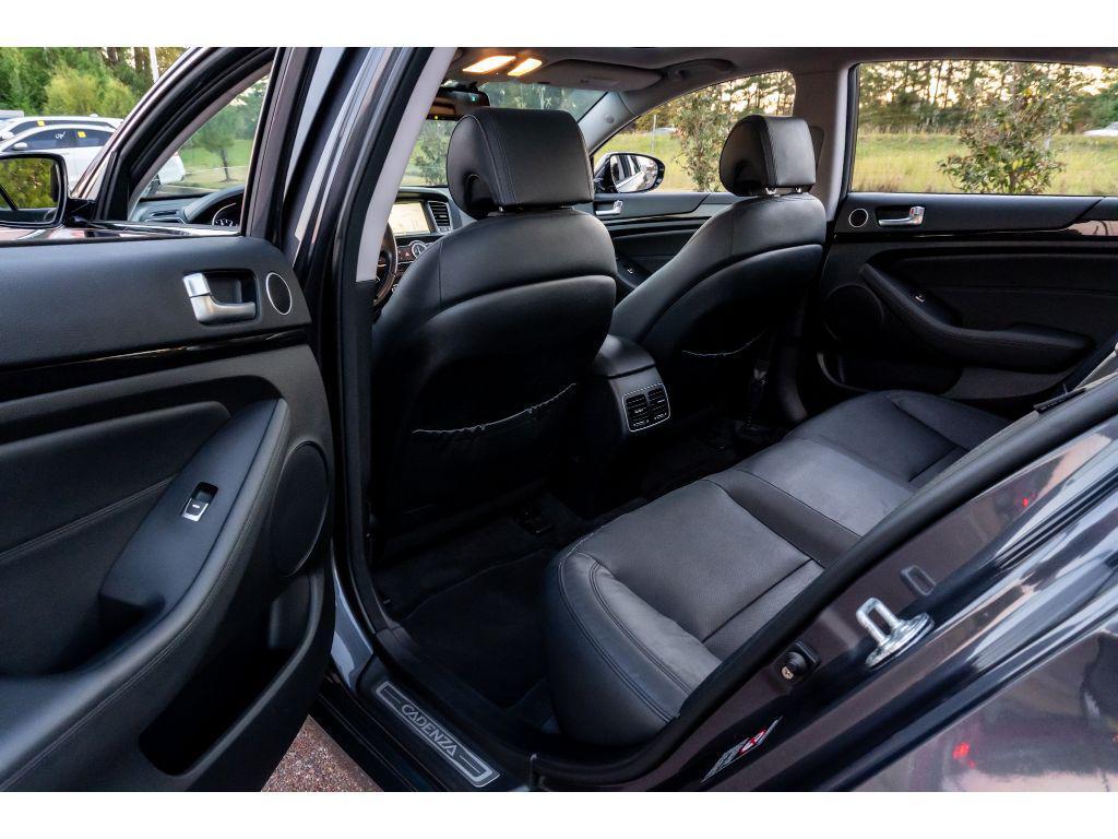 used 2015 Kia Cadenza car, priced at $12,350