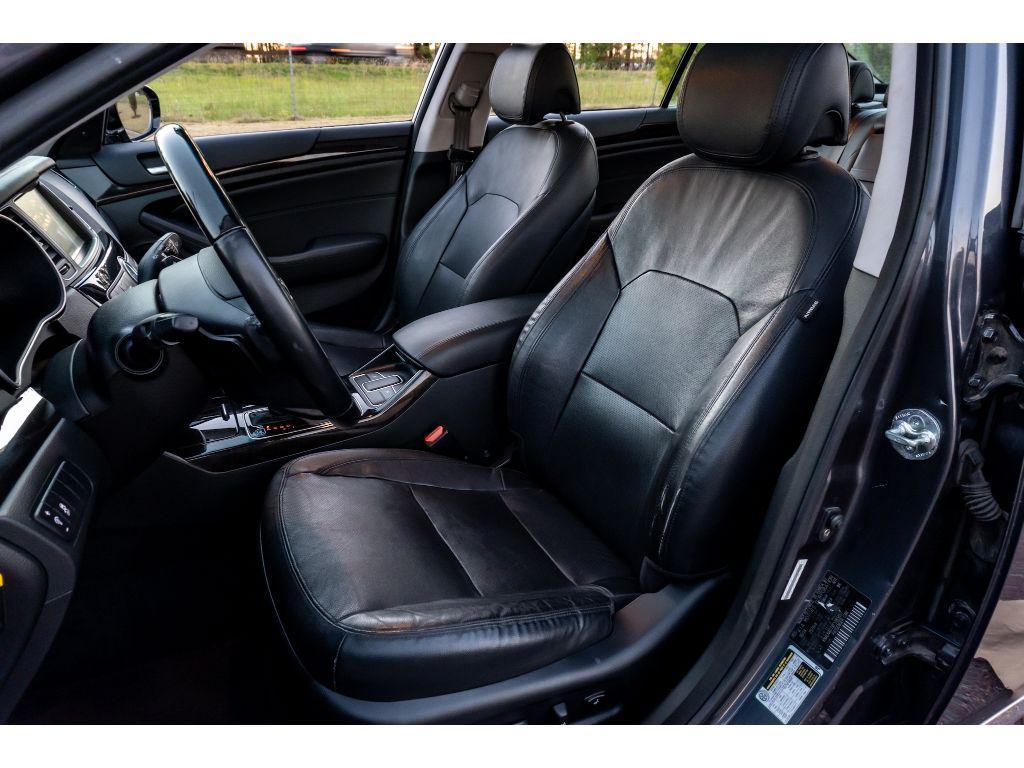 used 2015 Kia Cadenza car, priced at $12,350