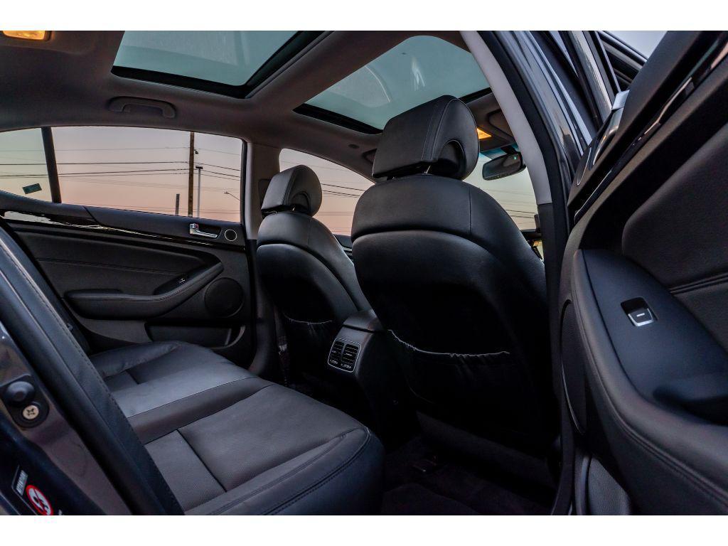 used 2015 Kia Cadenza car, priced at $12,350