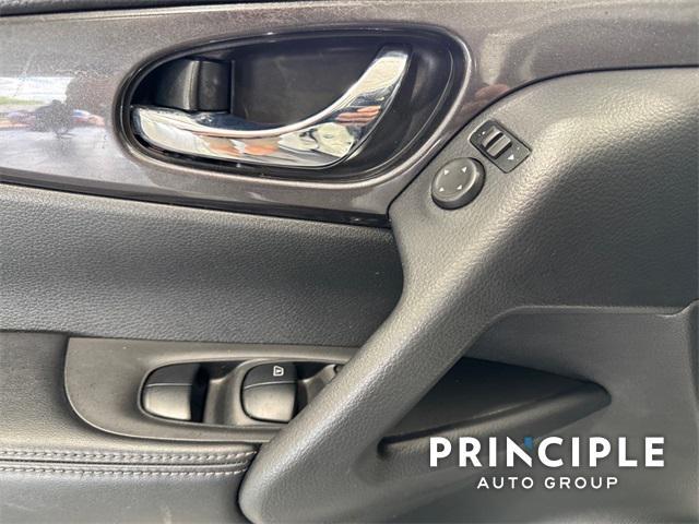 used 2020 Nissan Rogue car, priced at $18,958