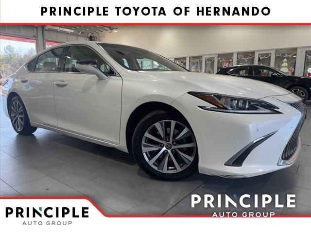 used 2021 Lexus ES 350 car, priced at $31,000