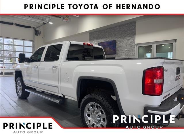 used 2016 GMC Sierra 2500 car, priced at $34,000