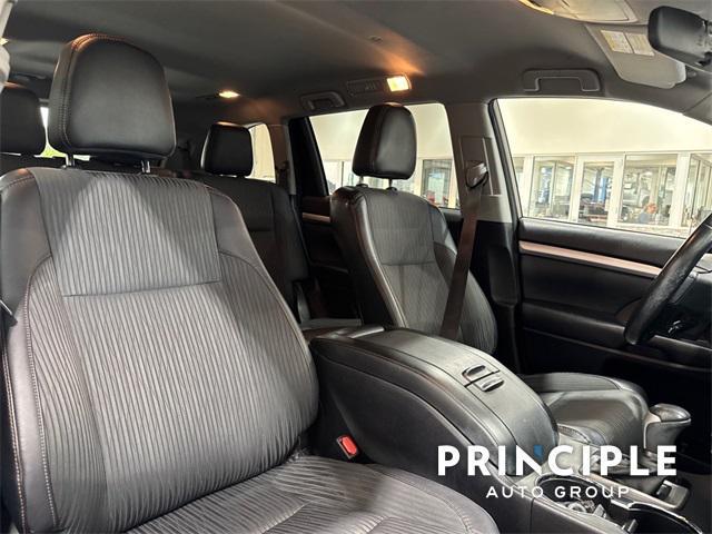 used 2017 Toyota Highlander car, priced at $19,300