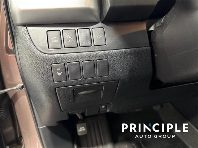 used 2017 Toyota Highlander car, priced at $19,300