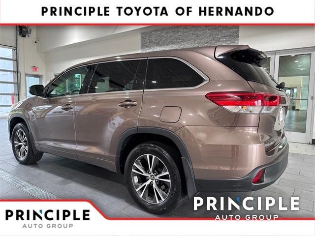 used 2017 Toyota Highlander car, priced at $19,300