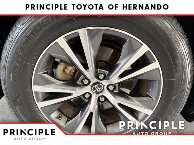 used 2017 Toyota Highlander car, priced at $19,300