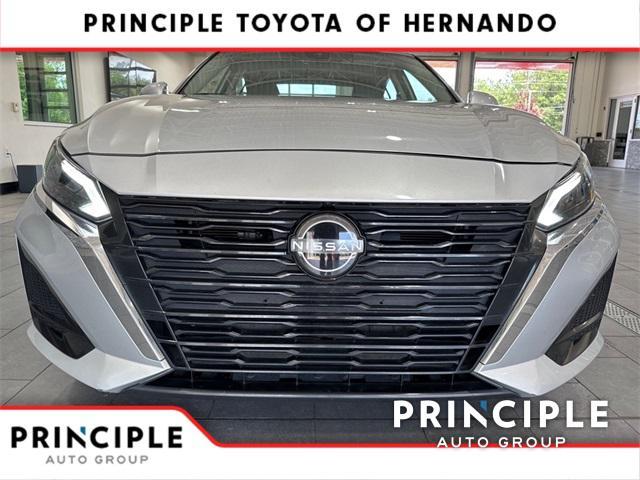 used 2023 Nissan Altima car, priced at $24,517