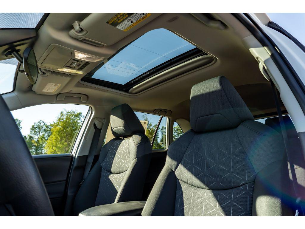 new 2025 Toyota RAV4 car