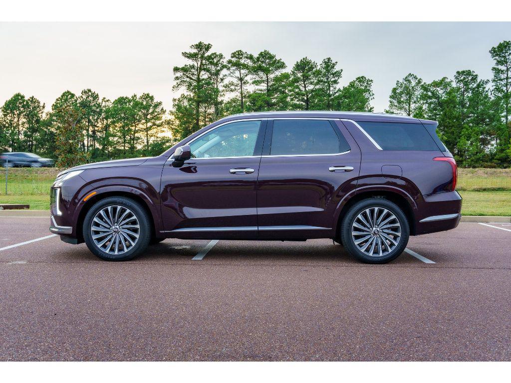 used 2024 Hyundai Palisade car, priced at $38,130