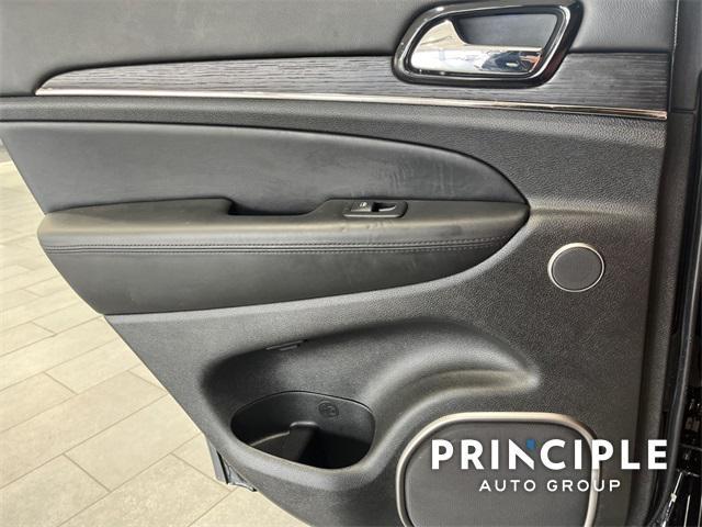 used 2021 Jeep Grand Cherokee car, priced at $29,458