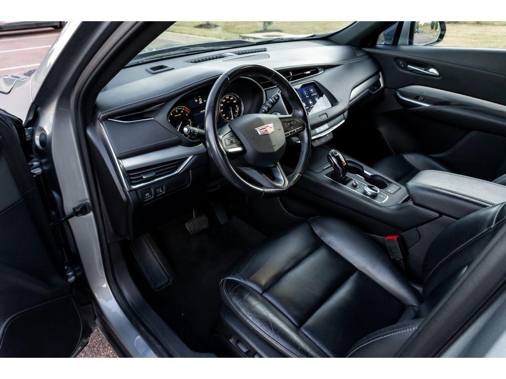 used 2023 Cadillac XT4 car, priced at $24,900