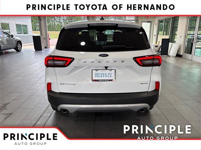used 2024 Ford Escape car, priced at $21,432
