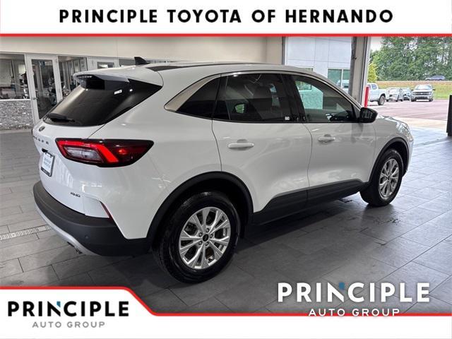 used 2024 Ford Escape car, priced at $21,432