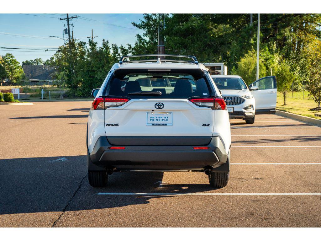 new 2025 Toyota RAV4 car