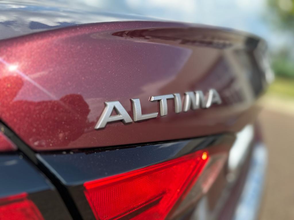 used 2023 Nissan Altima car, priced at $23,641