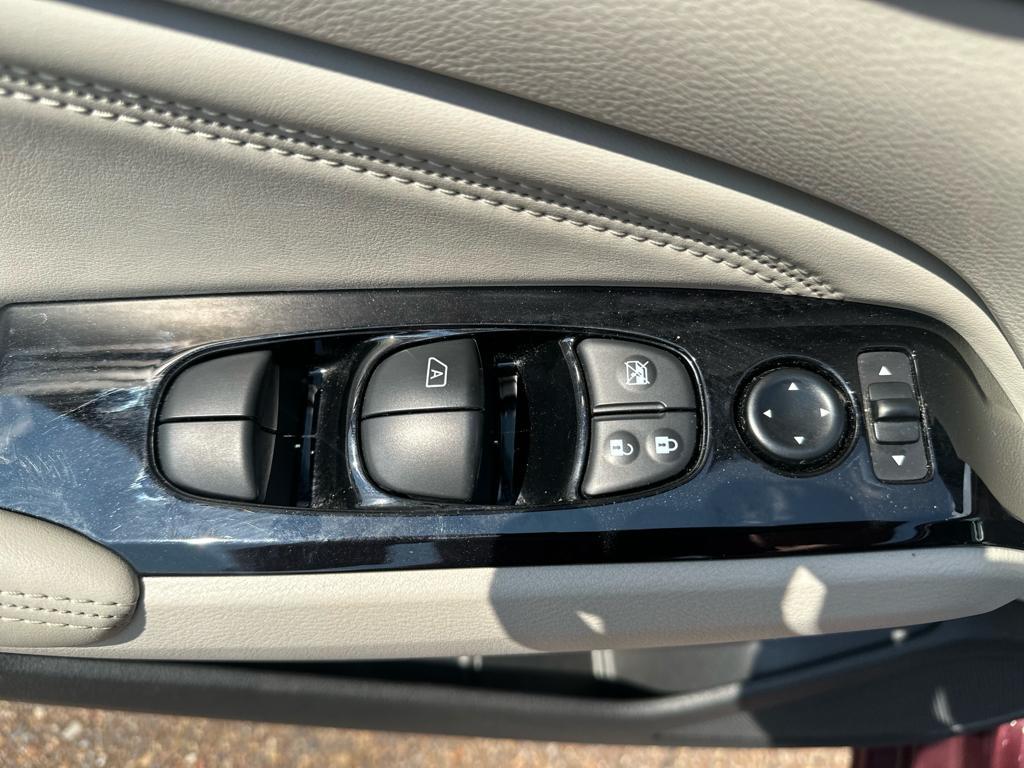 used 2023 Nissan Altima car, priced at $23,641
