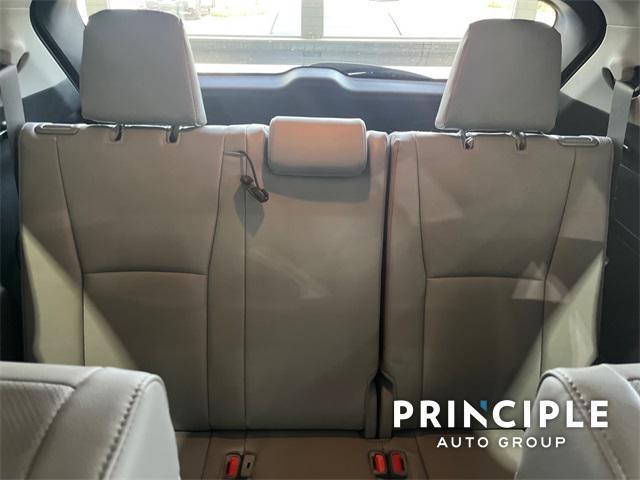 new 2025 Toyota Highlander car, priced at $55,775