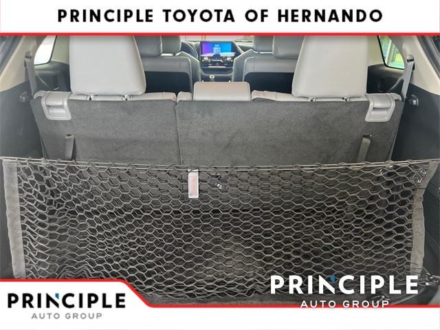 new 2025 Toyota Highlander car, priced at $55,775