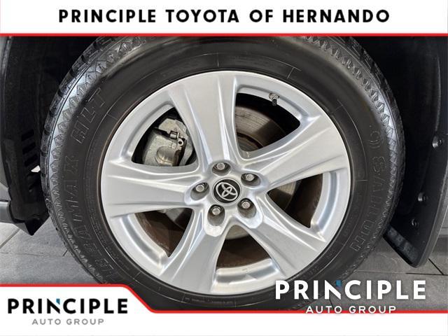 used 2024 Toyota Highlander car, priced at $37,958