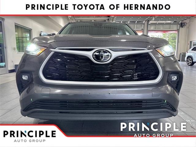 used 2024 Toyota Highlander car, priced at $37,958