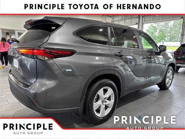 used 2024 Toyota Highlander car, priced at $37,958