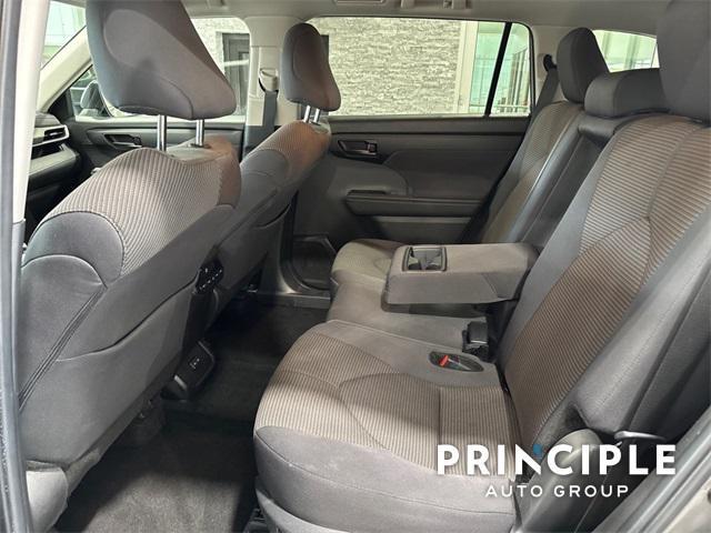 used 2024 Toyota Highlander car, priced at $37,958